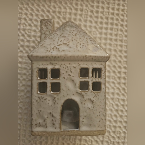 Rustic Home Decor - Picture 2 of 3